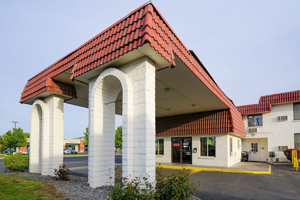 Hermiston Inn & Suites - photo 3