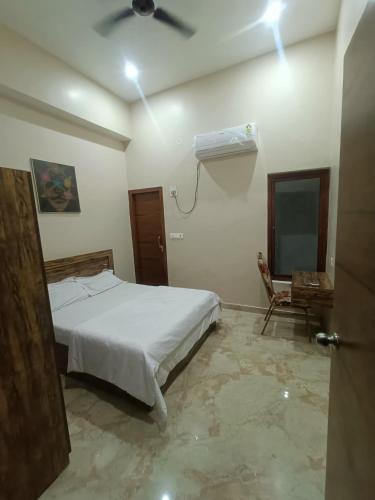 Hotel Shree Mayakunj — Raebareli