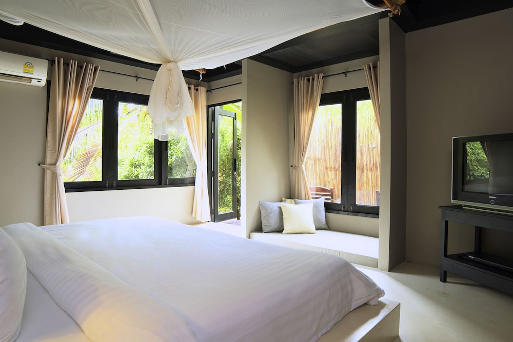 The Sevenseas Resort — Trang — photo 5