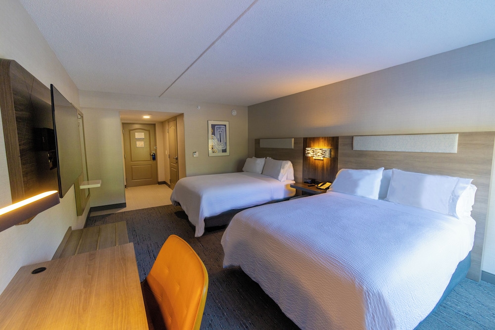 Holiday Inn Express Hotel of Neptune by IHG - photo 22