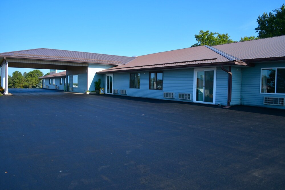 Old Towne Motel - last minute hotel in Westby