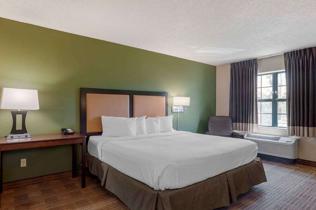 Extended Stay America Suites Orange County Lake Forest - photo 12