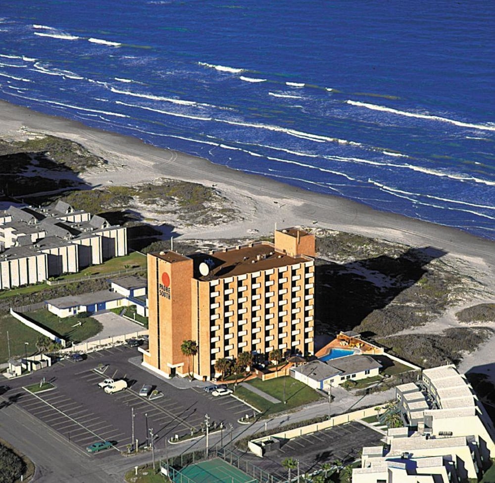 Padre South Hotel On The Beach - photo 39
