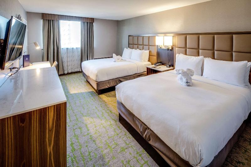 DoubleTree by Hilton Huntington - photo 26