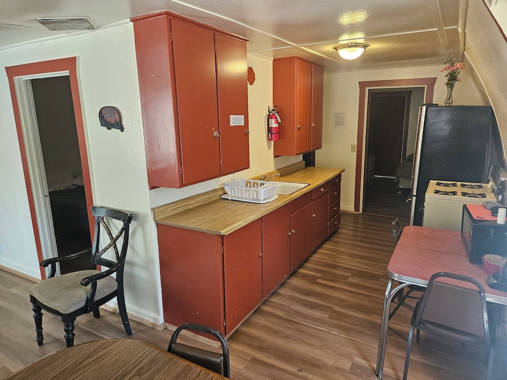 Lakeview Terrace Resort - photo 26