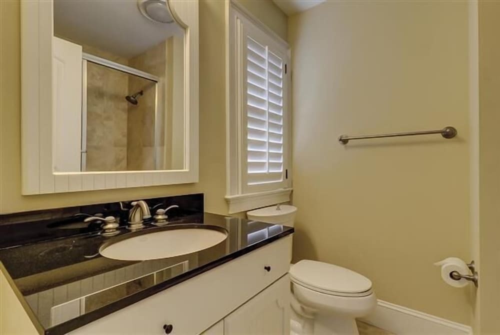 14 Beachside Drive at the Sea Pines Resort - photo 8