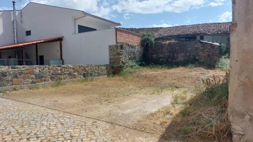 O Palheirinho Turismo Rural Bragança — 4-Star Luxury Hotel in Samil, Portugal