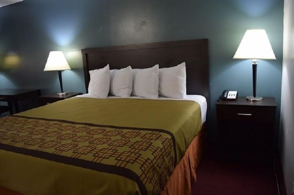 Snelling Motel — Minneapolis
