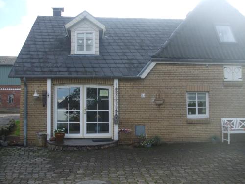 Appartement Dorfstrasse — 4-Star Luxury Hotel in Gluecksburg, Germany