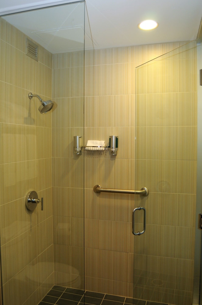 Aloft Beachwood - photo 13