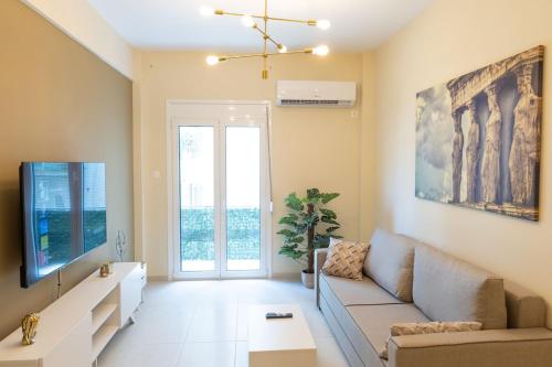 Athens a modern apartment in the historic center — 4-Star Luxury Hotel in Athens, Greece