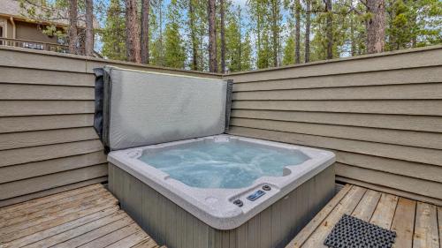 Big Sky Unit 14 in Sunriver, United States