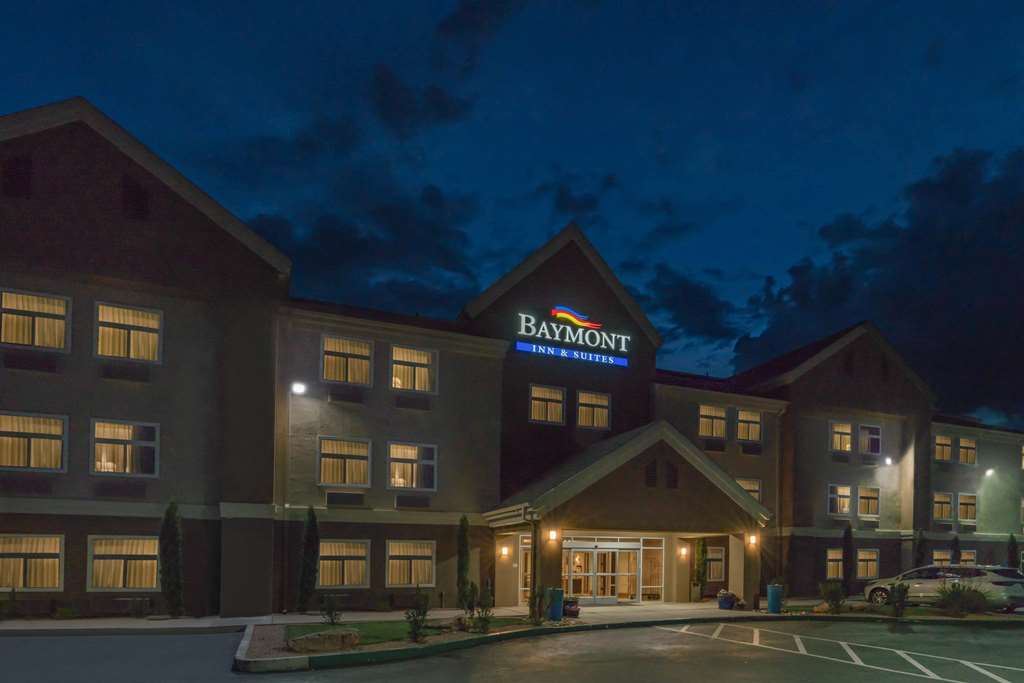 Baymont by Wyndham Albuquerque Airport - featured photo