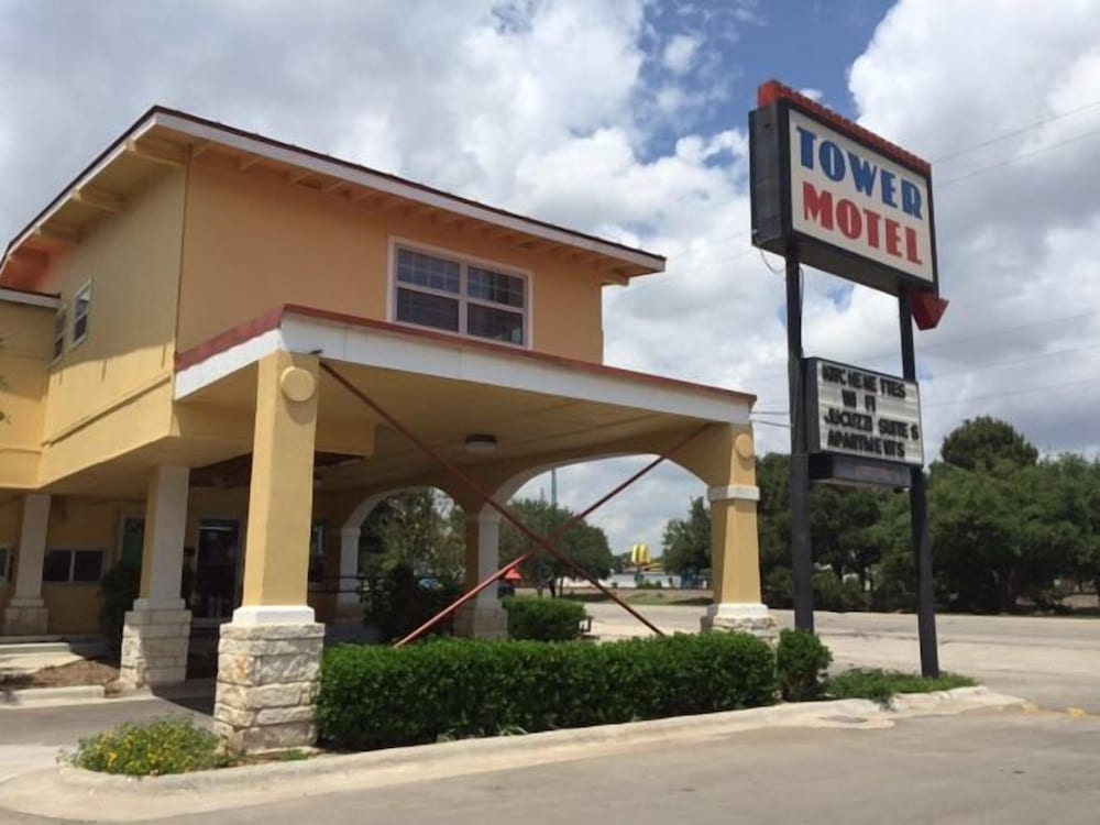 Tower Motel - photo 24