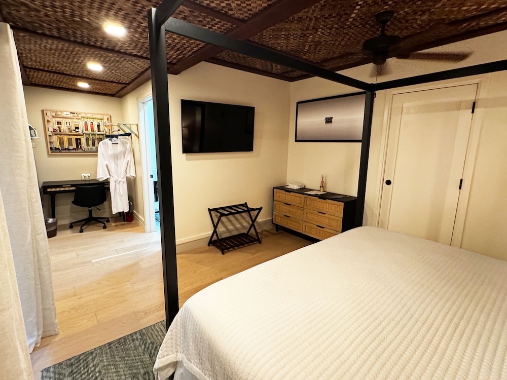 The Key West Hotel - photo 5