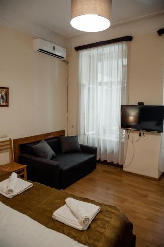 Tbilisi Apartment 2