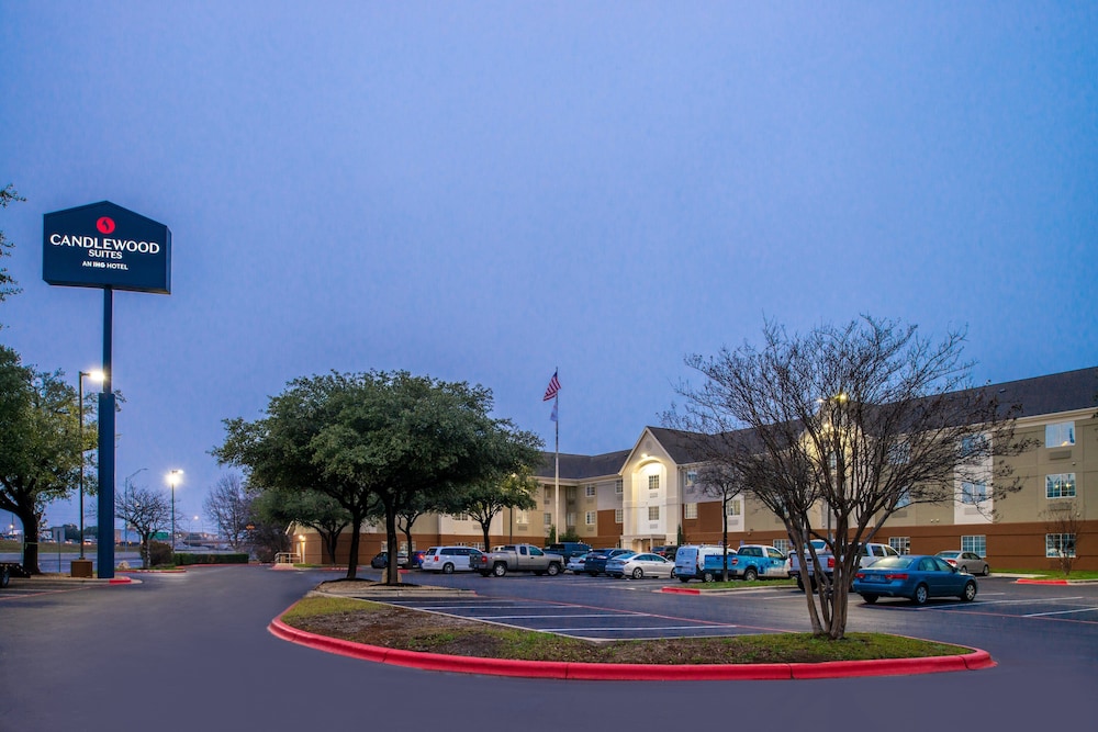 Candlewood Suites Austin Round Rock by IHG - photo 56