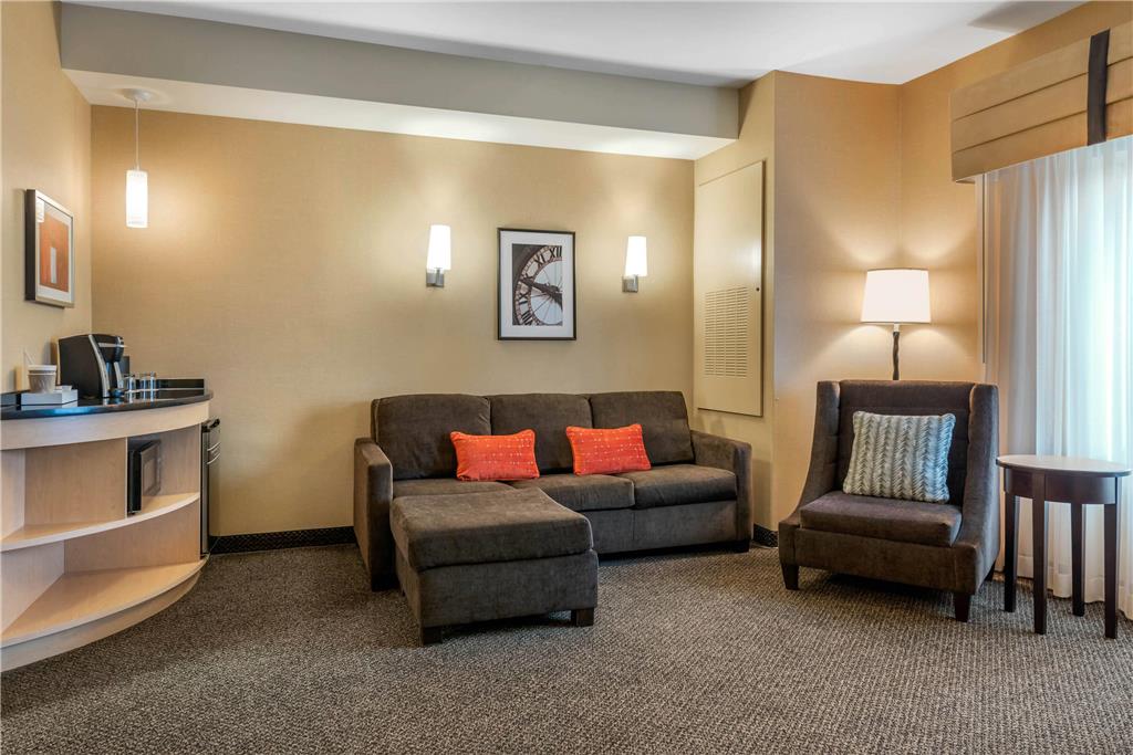 Cambria Hotel Akron Canton Airport - photo 21