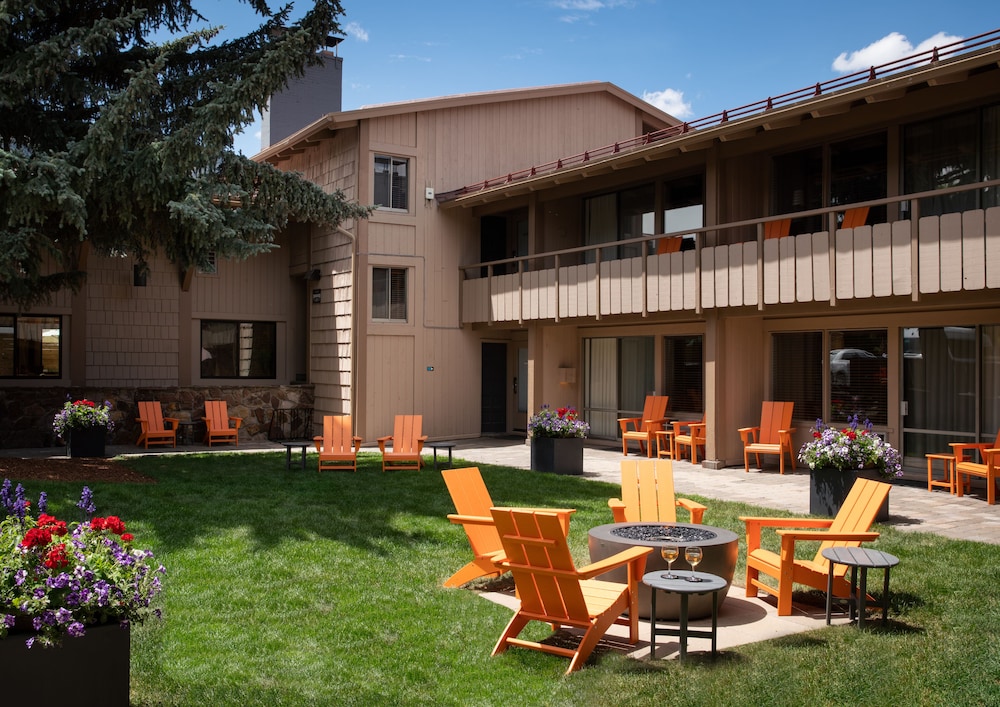 Tamarack Lodge - photo 29