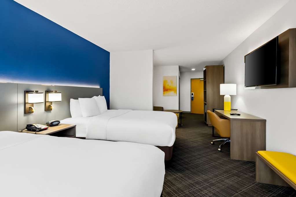 Comfort Suites Salem Roanoke I 81 - photo 21