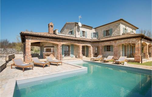 Villa Mint — 5-Star Luxury Hotel in Sveti Lovrec Pazenaticki, Croatia