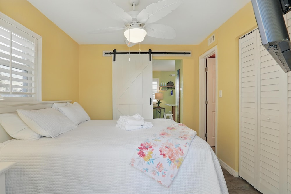 Coco Sands Beachside Cottages - photo 10