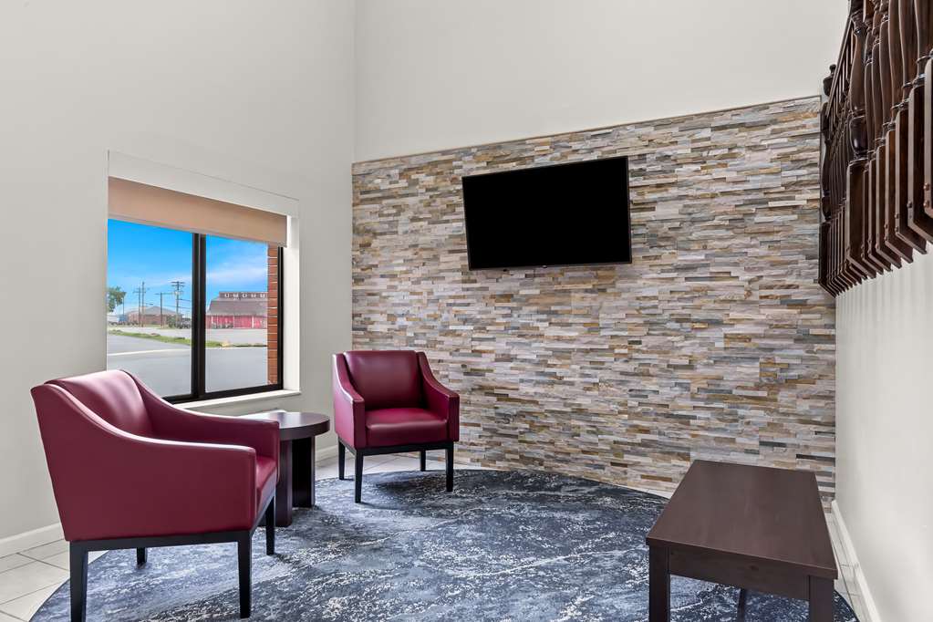 Red Lion Inn & Suites Pontoon Beach - photo 5