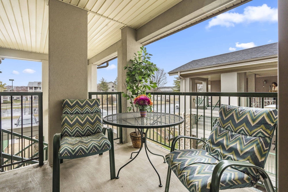 Cozy Family Resort Getaway - photo 18