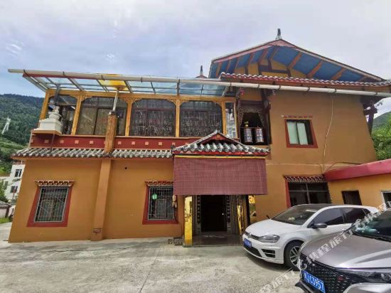 Taha Tibetan Style Hotel in Jin'an, People's Republic of China