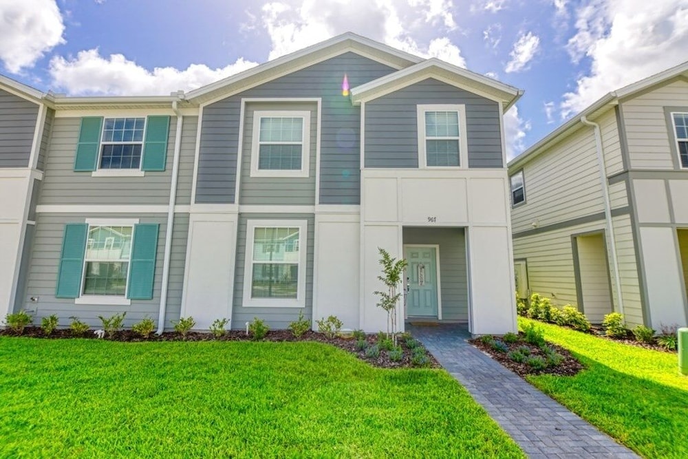 Daniel's Townhome Getaway At Windsor Island Resort 5 Bedroom Townhouse by Redawning Davenport - photo 59