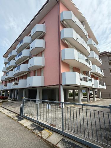 Condominio Anna Solo Per Famiglie Walterigato Apartments — 4-Star Luxury Hotel in Lido Di Jesolo, Italy