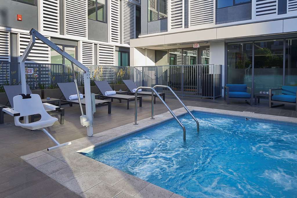 Hotel Mariposa Los Angeles - photo 9