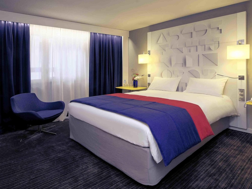 Mercure Rennes Centre Parlement — 4-Star Luxury Hotel in Rennes, France