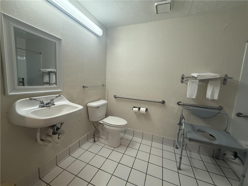 SureStay by Best Western Obetz Rickenbacker Airport - photo 17