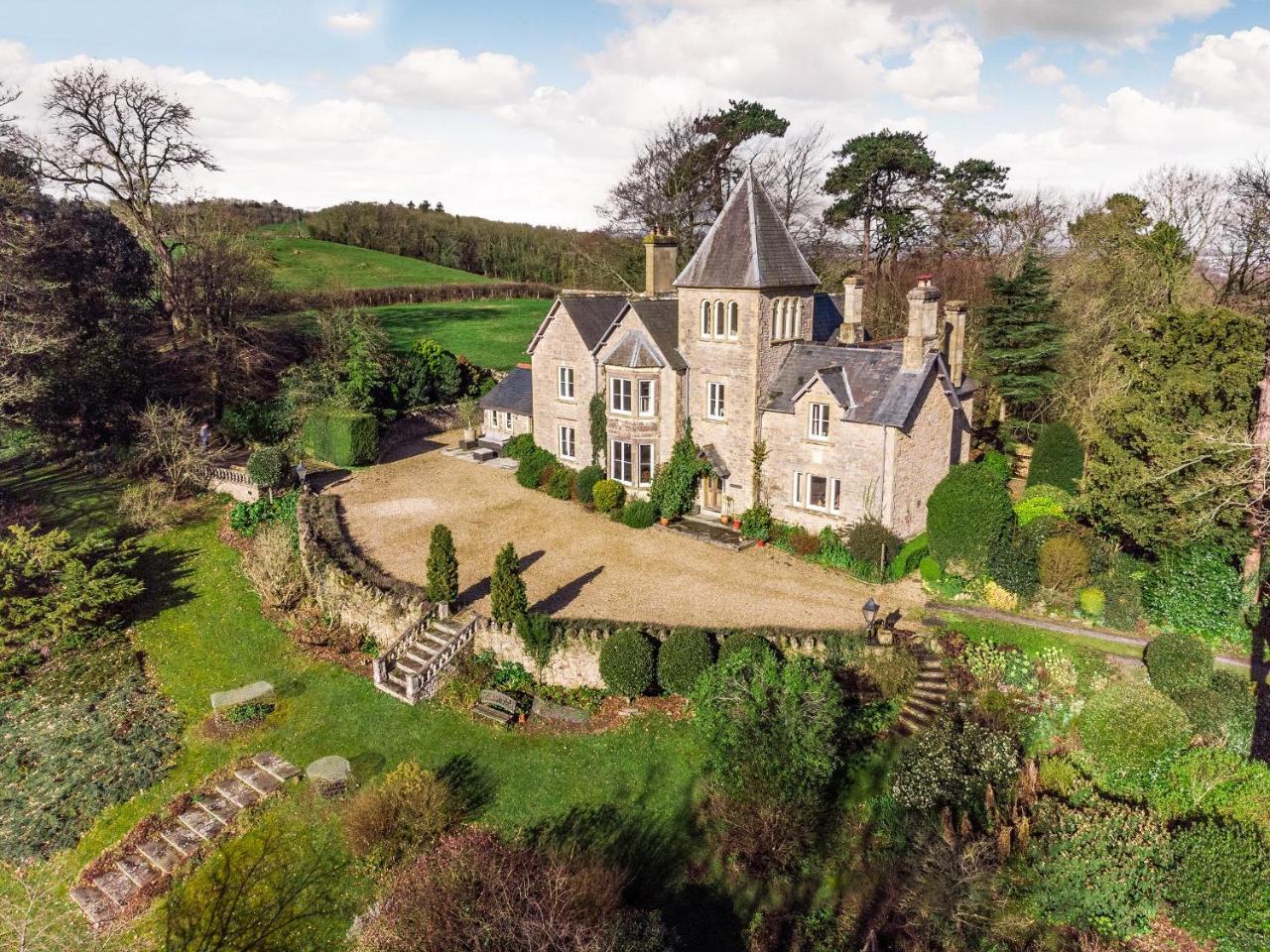 Barleycombe - carbon neutral hotel in Axbridge