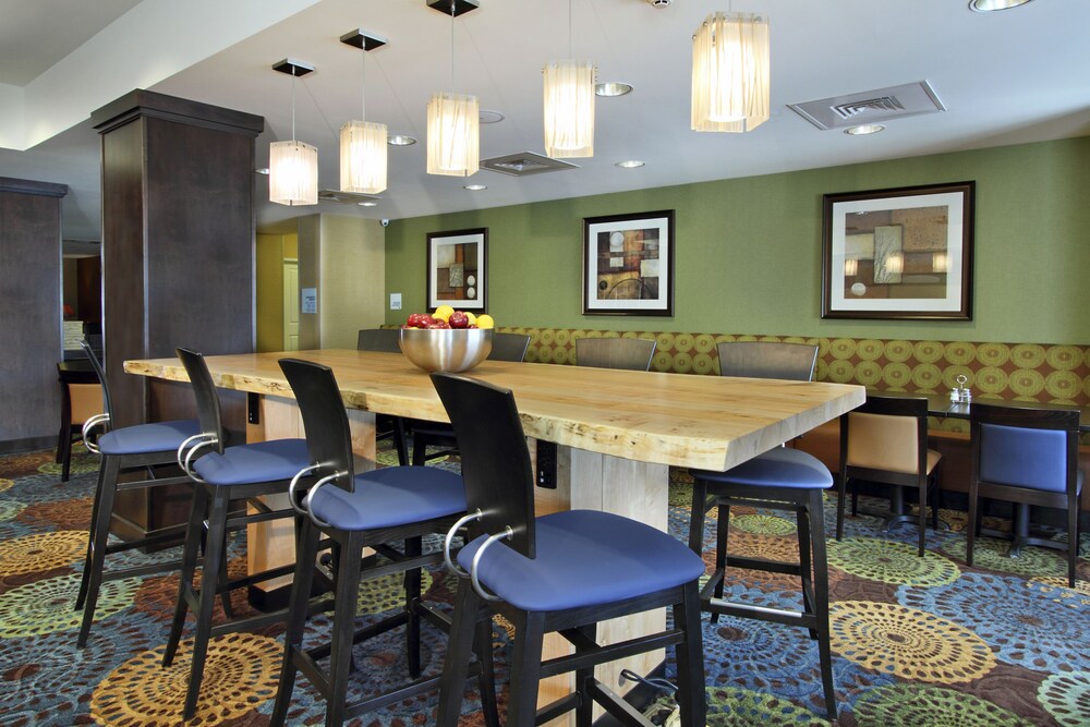 Holiday Inn Express & Suites Colorado Springs First & Main by IHG - photo 29