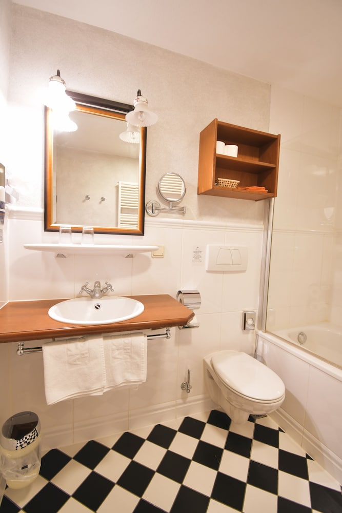 AKZENT Hotel Franziskaner — Dettelbach — photo 4