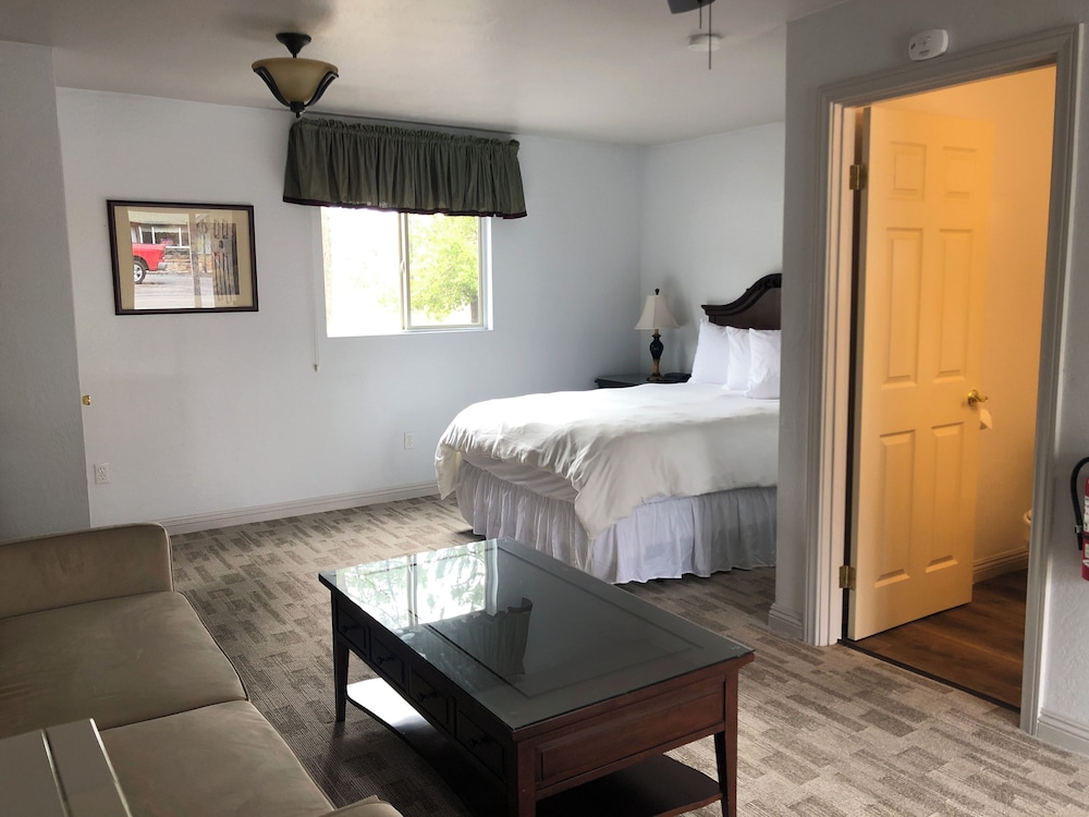 Bay Meadows Resort - photo 15
