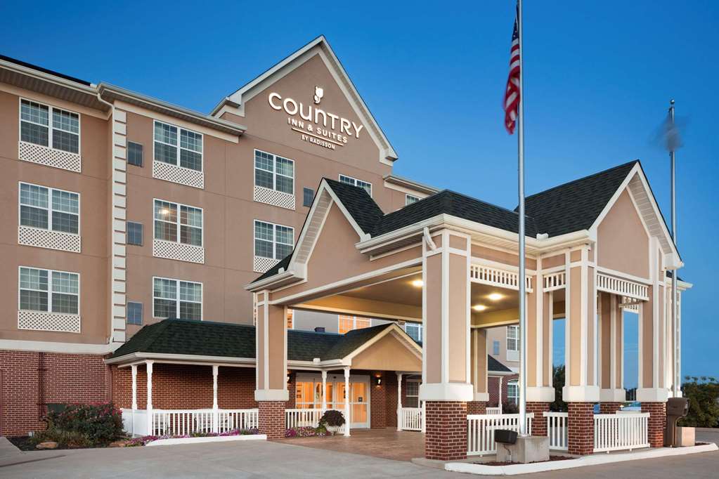 Country Inn & Suites by Radisson Bowling Green KY - featured photo