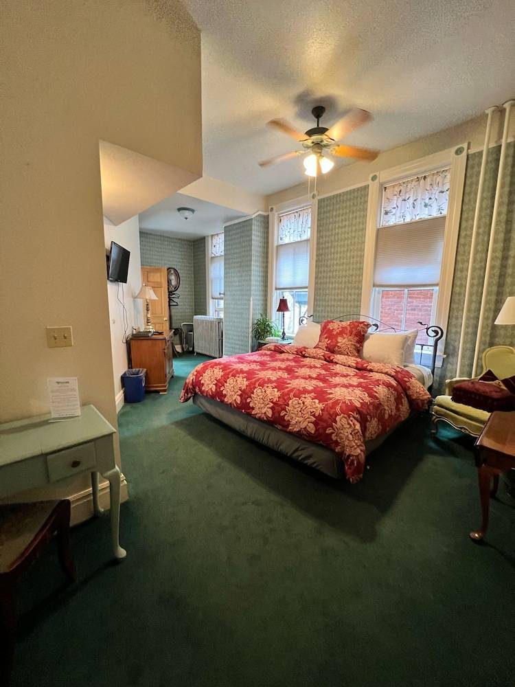 Hotel St. Nicholas - photo 4