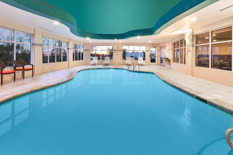 Holiday Inn Express & Suites Southport Oak Island Area by IHG - photo 43