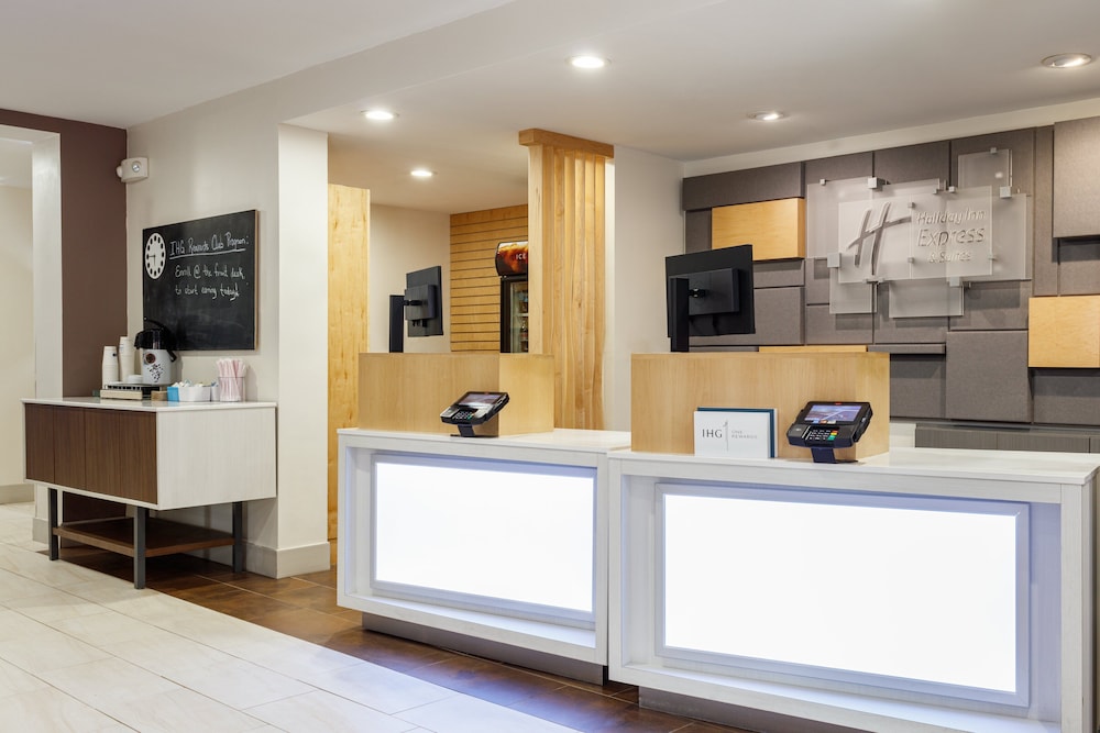 Holiday Inn Express & Suites Newport News by IHG - photo 29