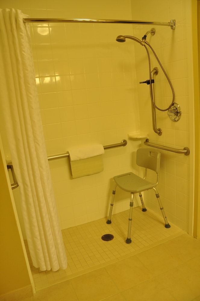 Country Inn & Suites by Radisson Covington LA - photo 17