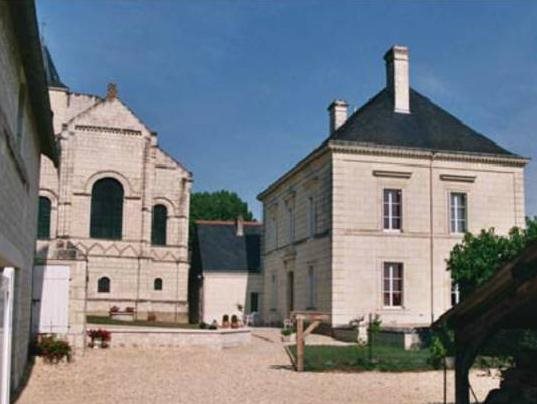 Le Domaine du Héron — 4-Star Luxury Hotel in Riviere, France