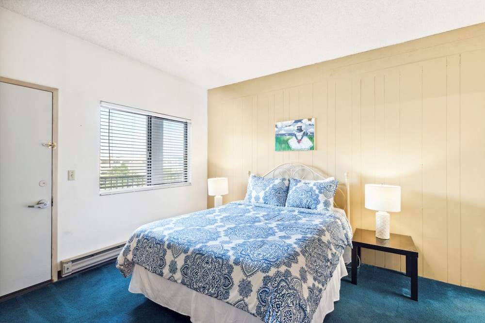 Sand & Sea Resort Condominiums - photo 191