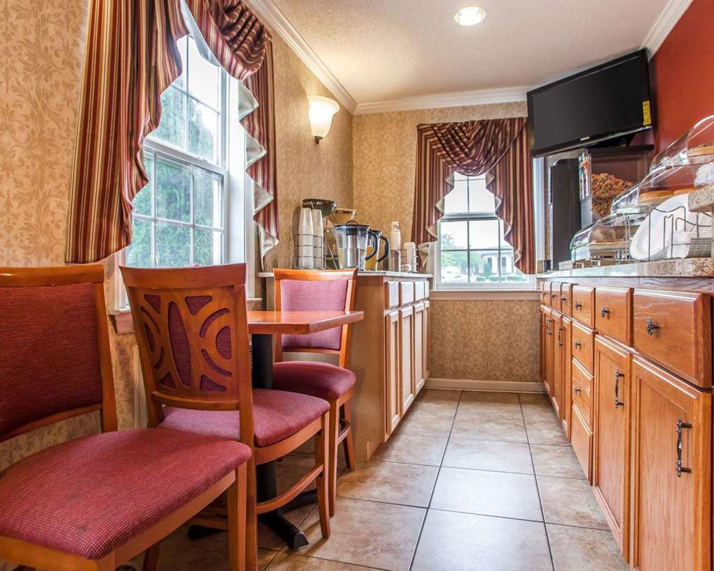 Rodeway Inn Point Pleasant Beach - photo 28