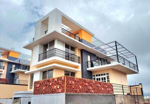Royal Meadows Igatpuri Private Pool Villa H — 4-Star Luxury Hotel in Igatpuri, India