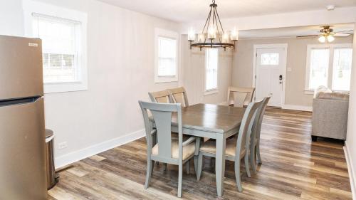 Newly Renovated Salem Road Ranch — 4-Star Luxury Hotel in Lincolnton, United States