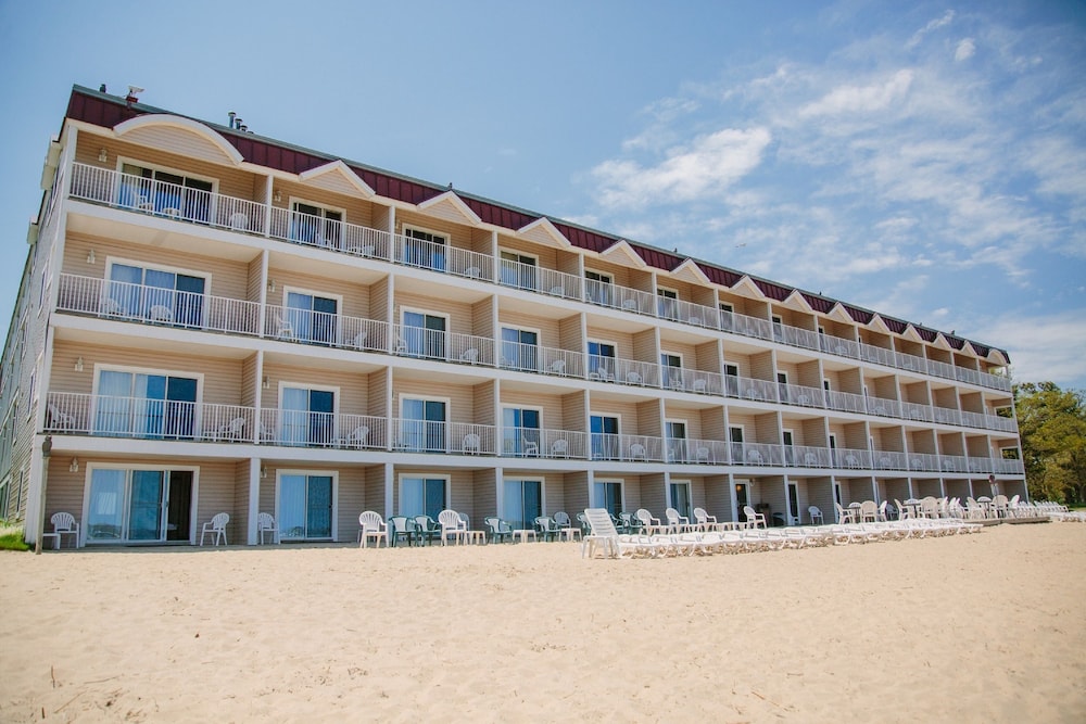 Bayshore Resort in Traverse City, United States