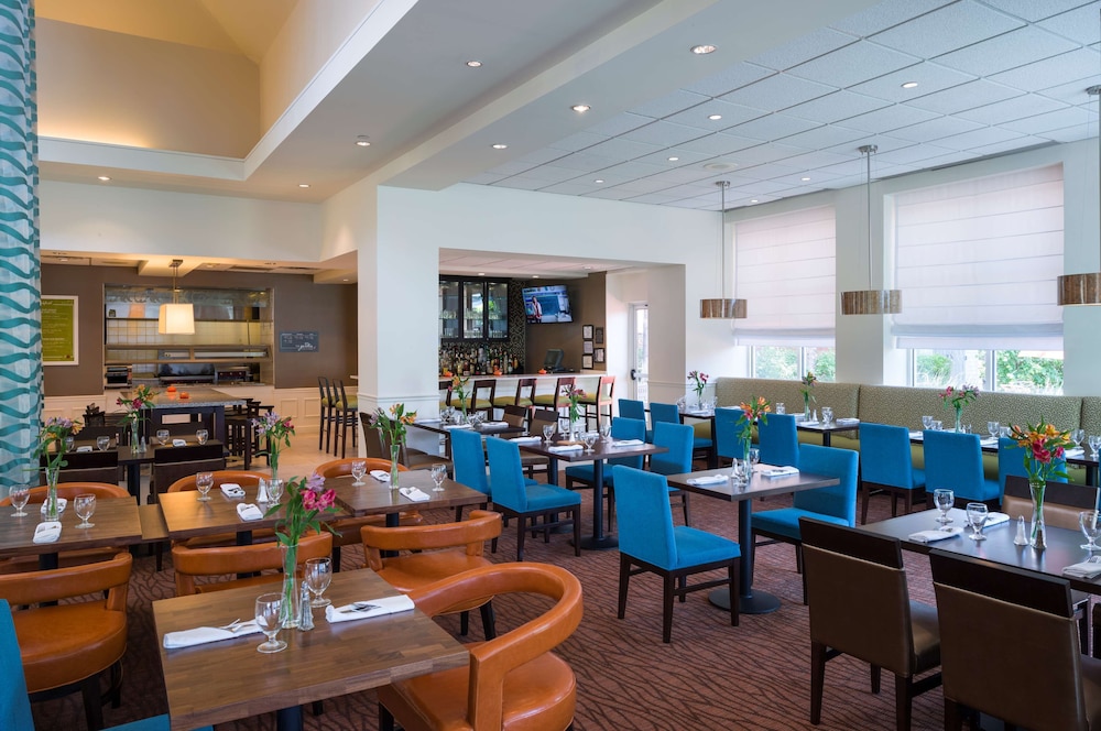 Hilton Garden Inn Edison Raritan Center - photo 27